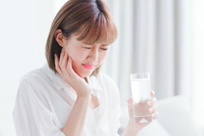 [BẬT MÍ] Phương pháp chữa ê buốt răng cực hiệu quả cho mẹ bỉm sữa